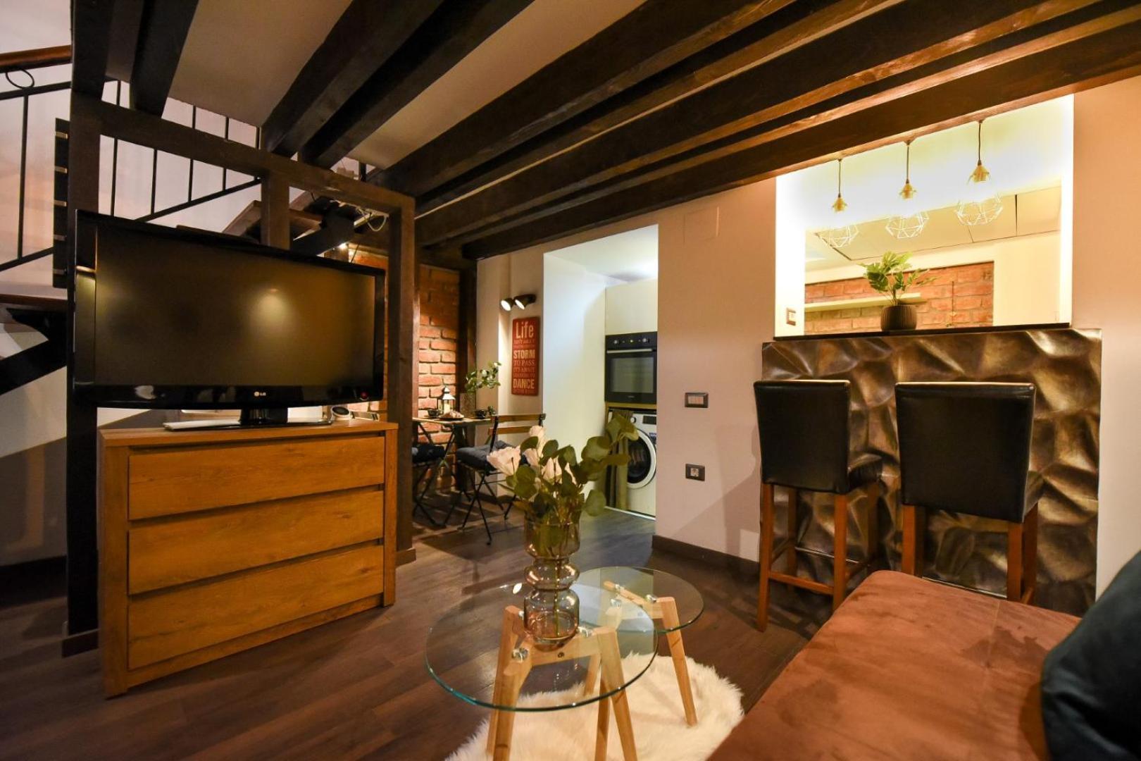 Central Comfort - Duplex-Style Studios On Regina Elisabeta Bukarest Zimmer foto
