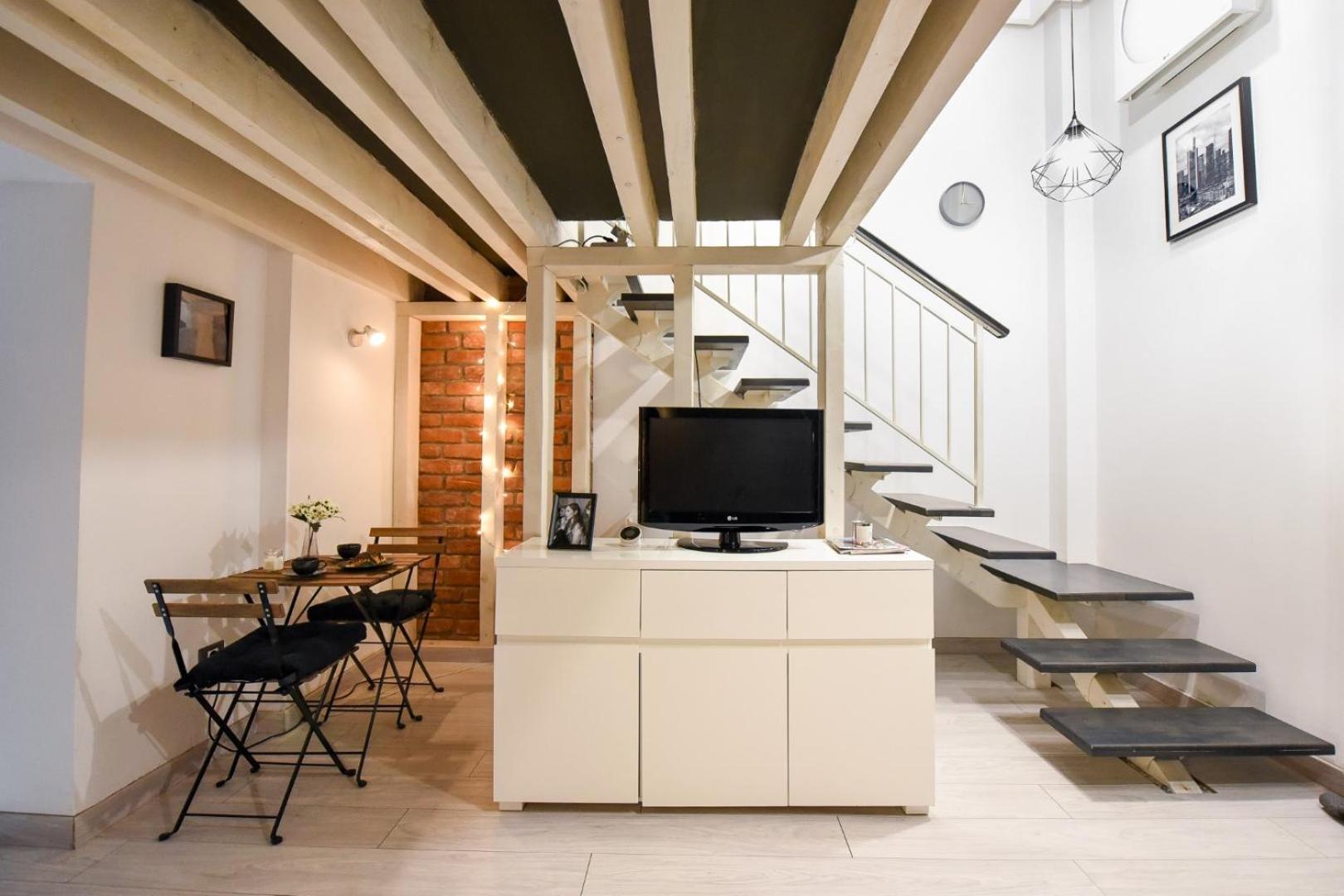 Central Comfort - Duplex-Style Studios On Regina Elisabeta Bukarest Zimmer foto