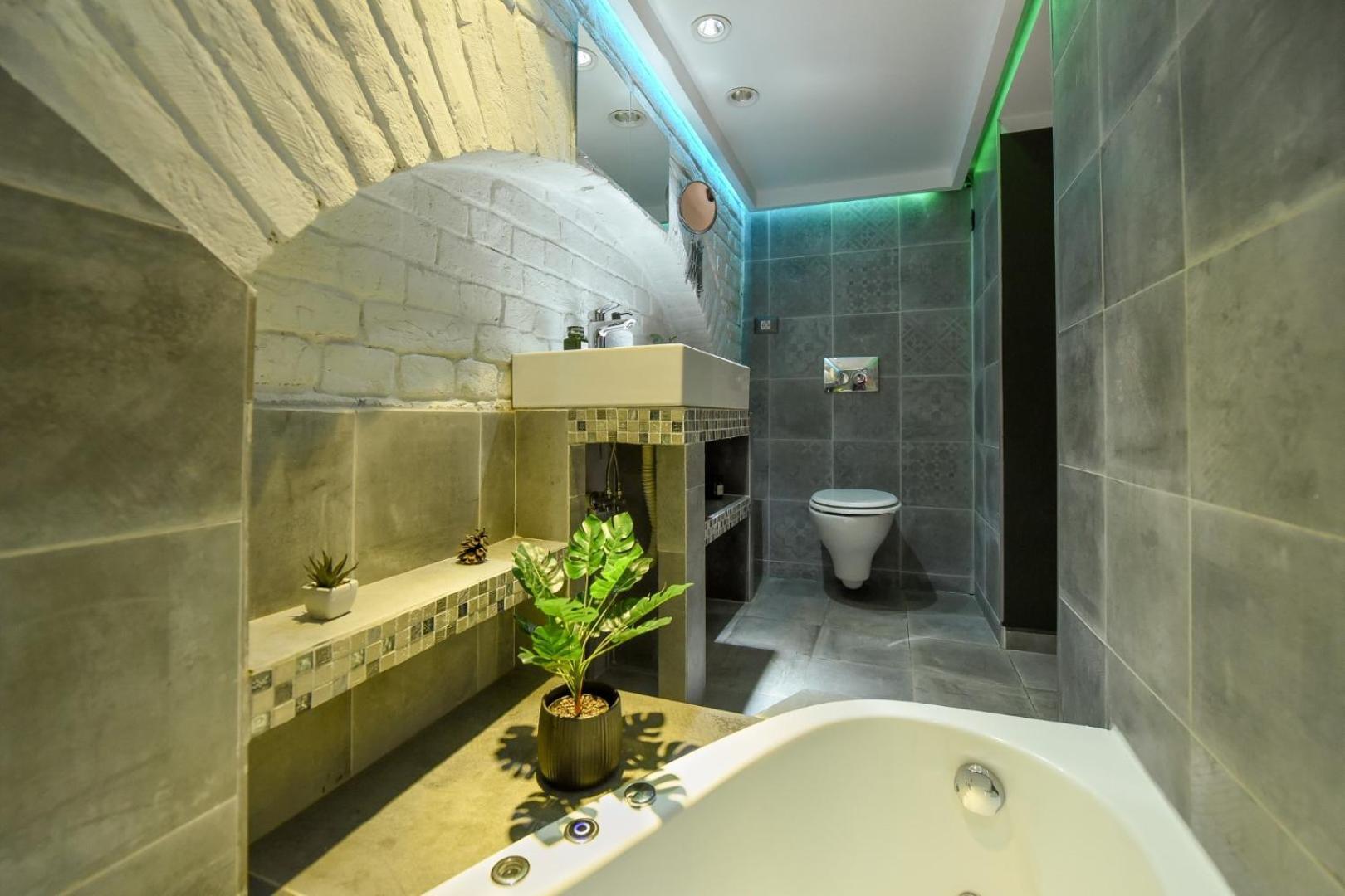 Central Comfort - Duplex-Style Studios On Regina Elisabeta Bukarest Zimmer foto